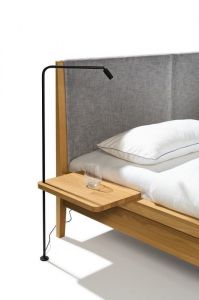 Bedplankje CONSOLE hangend nachtkastje aan bed hout TEAM 7
